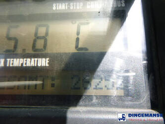 2014-schmitz-cargobull-frigo-trailer-carrier-vector-1550-1383990-44370677