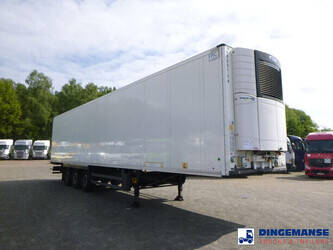 2014-schmitz-cargobull-frigo-trailer-carrier-vector-1550-1384028-44371409