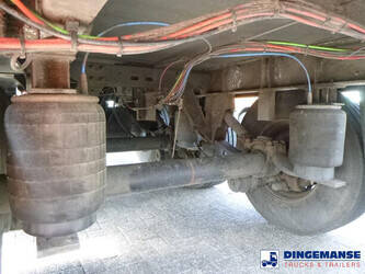 2014-schmitz-cargobull-frigo-trailer-carrier-vector-1550-1384028-44371421