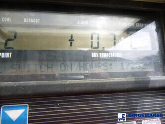 2014-schmitz-cargobull-frigo-trailer-carrier-vector-1550-1384028-44371425