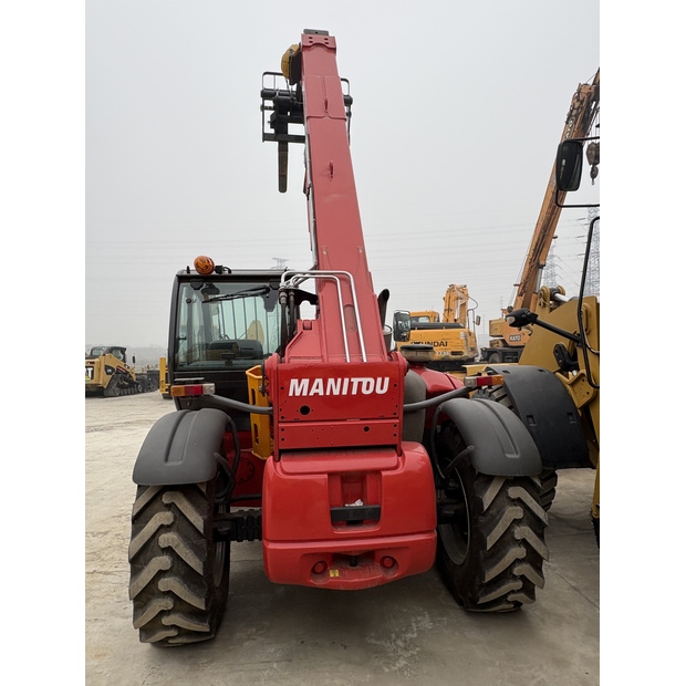 2023 مانيتو MT-X732-44371956