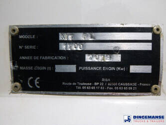 2019-renault-d240-1384365-44380524