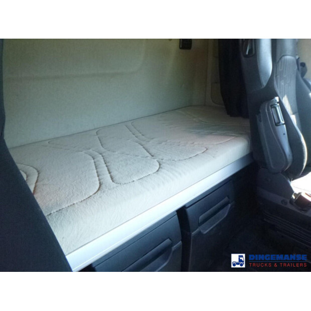 2018 Mercedes-Benz AROCS 1946-44380546