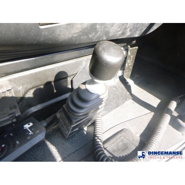 2018 Mercedes-Benz AROCS 1946-44380579