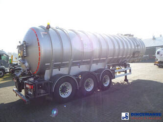 2016-crossland-others-1384372-44380681