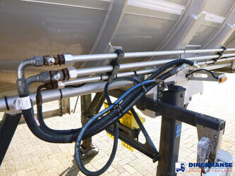 2016-crossland-others-1384372-44380698