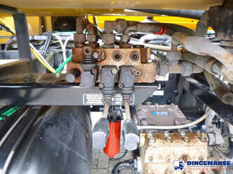 2015-daf-lf-220-1384373-44380721