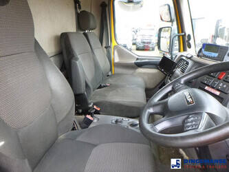 2015-daf-lf-220-1384373-44380729