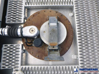 2010-scania-p320-1384378-44380911