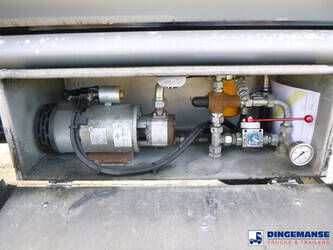 2016-feldbinder-others-1384379-44380959