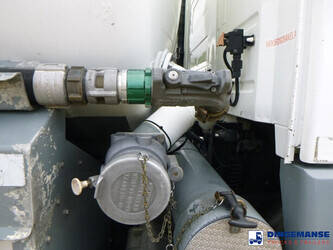 2012-volvo-fh-460-1384383-44381070