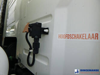 2012-volvo-fh-460-1384383-44381077