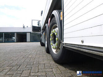 2012-volvo-fh-460-1384383-44381089