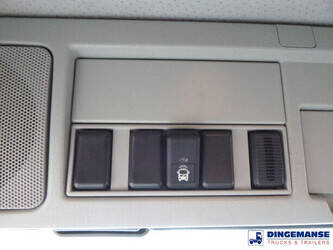 2012-volvo-fh-460-1384383-44381113