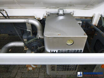 2010-renault-premium-270-19-dxi-1384386-44381159