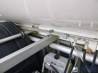 2010-renault-premium-270-19-dxi-1384386-44381169