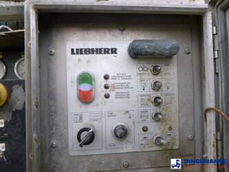 2019-mercedes-benz-others-1384388-44381288