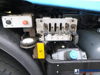 2019-mercedes-benz-others-1384388-44381300