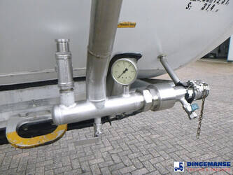 2001-magyar-others-1384389-44381336