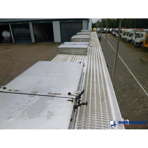 2001 MAGYAR OTHERS-44381338