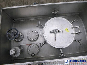 2001-magyar-others-1384389-44381339