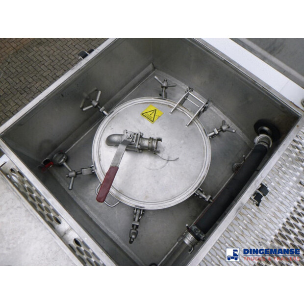 2001 MAGYAR OTHERS-44381355