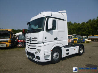 Image for Semi Trucks 2020 Mercedes-Benz ACTROS 1851