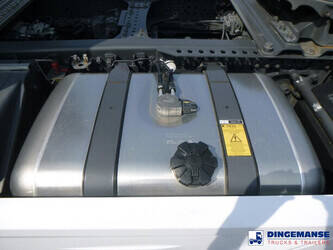 2020-mercedes-benz-actros-1851-1384390-44381370