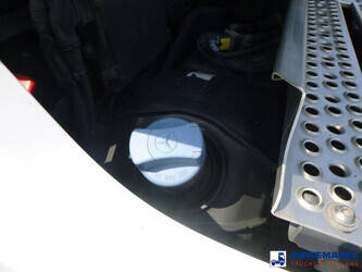 2020-mercedes-benz-actros-1851-1384390-44381372