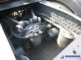 2020-mercedes-benz-actros-1851-1384390-44381373