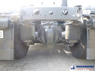 2020-mercedes-benz-actros-1851-1384390-44381374