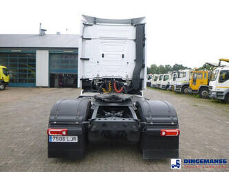 2020-mercedes-benz-actros-1851-1384391-44381400