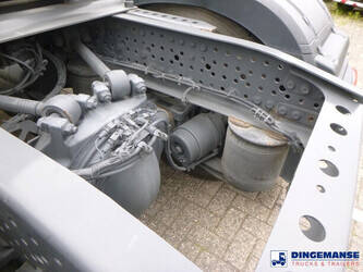 2020-mercedes-benz-actros-1851-1384391-44381402