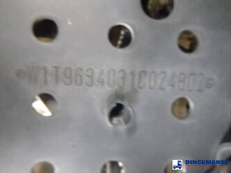 2020-mercedes-benz-actros-1851-1384391-44381424