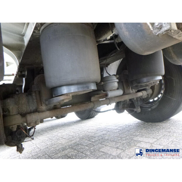 2001 لاج OTHERS-44381433