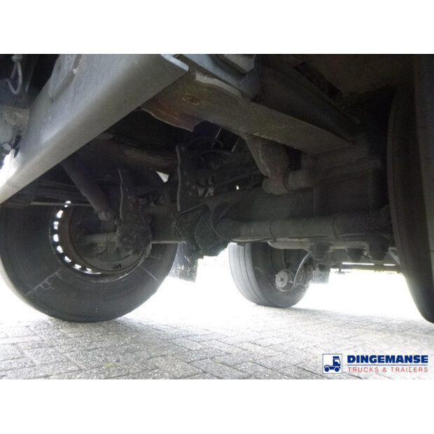 2001 لاج OTHERS-44381434