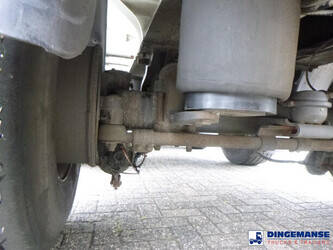 2001-lag-others-1384392-44381435