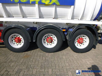 2006-crossland-others-1384396-44381550