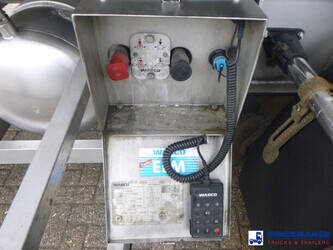 2004-parcisa-others-1384397-44381586