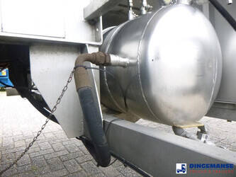 2004-parcisa-others-1384397-44381591