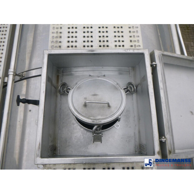 2004 بارسيسا OTHERS-44381601