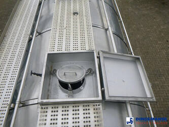 2004-parcisa-others-1384397-44381609