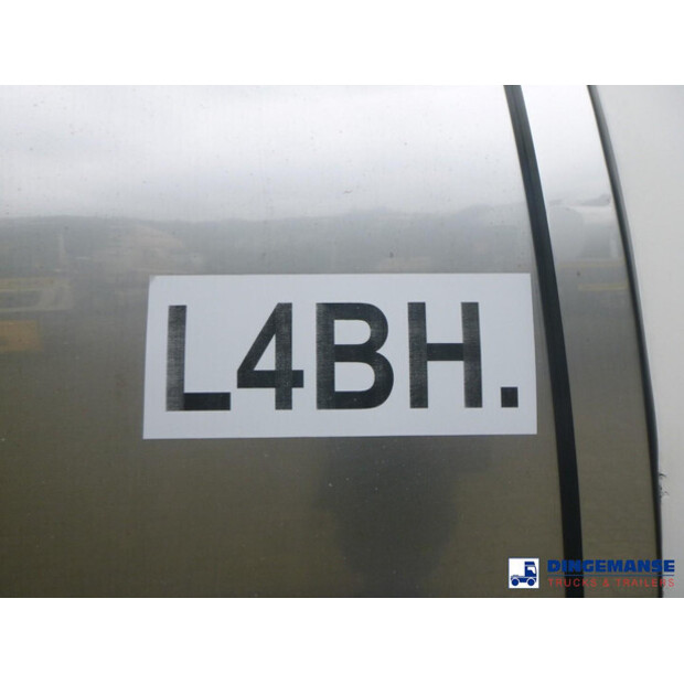 2004 بارسيسا OTHERS-44381620