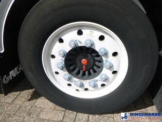 2004-magyar-others-1384398-44381631