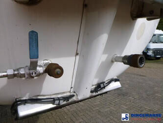 2005-parcisa-others-1384401-44381723