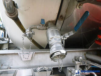 2005-parcisa-others-1384401-44381726