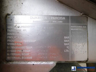 2005-parcisa-others-1384401-44381750