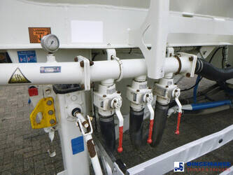 2017-feldbinder-others-1384406-44381856