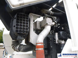 2017-feldbinder-others-1384406-44381861