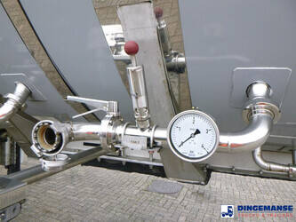 2015-van-hool-others-1384409-44381964